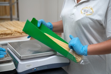 Confezionamento Pasta Lunga Confezionamento Pasta Lunga
